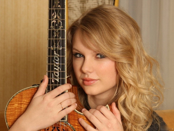 Nữ ca sỹ Taylor Swift. (Nguồn: freefever.com) Taylor Swift dẫn đầu đề cử American Country Awards ảnh 1