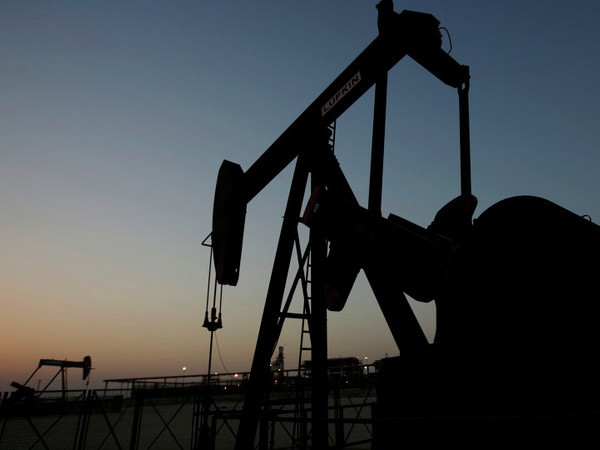 Sản lượng dầu của Nga trong năm 2016 dự kiến tăng dù giá giảm ảnh 1