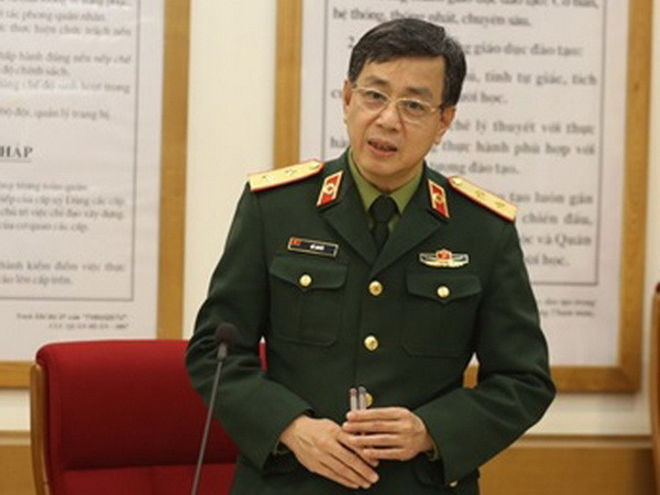 Trung tướng, Giáo sư, Tiến sỹ Đỗ Quyết, Giám đốc Học viện Quân y. (Nguồn: hubt.edu.vn) 35 tình nguyện viên tiêm thử vắcxin COVID-19 Nano Covax giai đoạn 2 ảnh 2