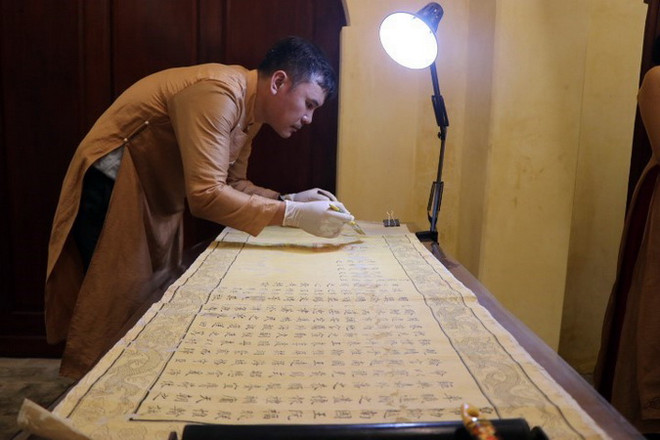 Khai trương không gian Tàng Thơ Lâu, giới thiệu thư tịch triều Nguyễn ảnh 3