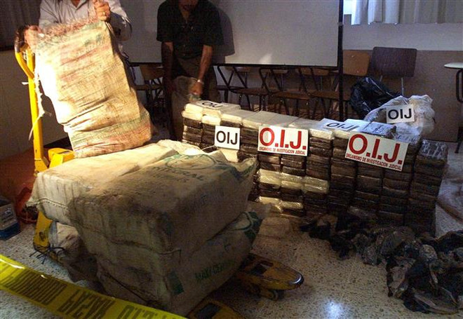 Costa Rica thu giữ hơn 3 tấn cocain trên vùng biển Caribe ảnh 1