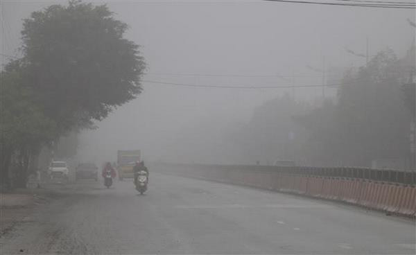 Từ đêm 20/3, thời tiết nồm ẩm tại khu vực Bắc Bộ giảm dần ảnh 1