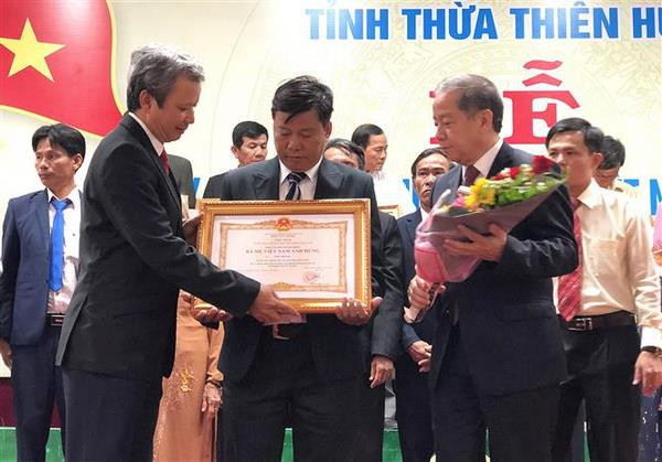 Thừa Thiên-Huế: Truy tặng danh hiệu Bà mẹ Việt Nam Anh hùng cho 73 mẹ ảnh 2