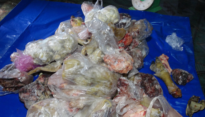 Nổ súng cảnh cáo thuyền sắt lao vào lực lượng biên phòng ở Lào Cai ảnh 1