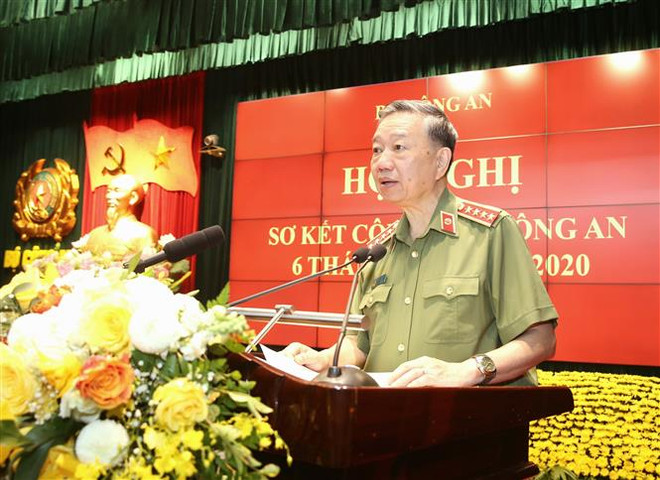 Đại tướng Tô Lâm, Bộ trưởng Bộ Công an phát biểu. (Ảnh: Doãn Tấn/TTXVN) Thủ tướng: Bảo vệ tuyệt đối an toàn đại hội đảng bộ các cấp ảnh 2