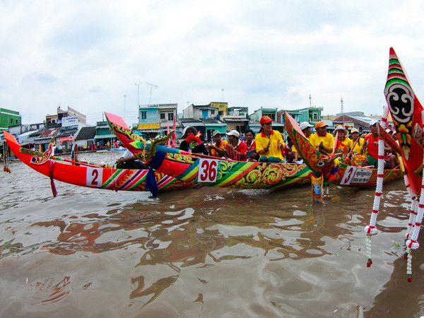 Ghe Ngo - Tài sản văn hóa quý giá của đồng bào Khmer ảnh 1