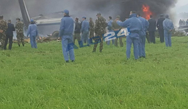 Vụ rơi máy bay tại Algeria: Ít nhất 200 người đã thiệt mạng ảnh 1