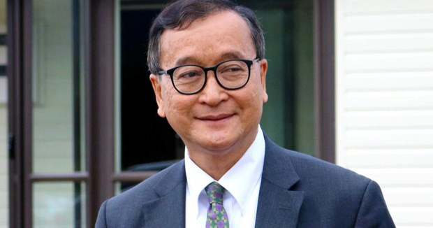 Thủ lĩnh đối lập Campuchia Sam Rainsy đã đến Malaysia ảnh 1