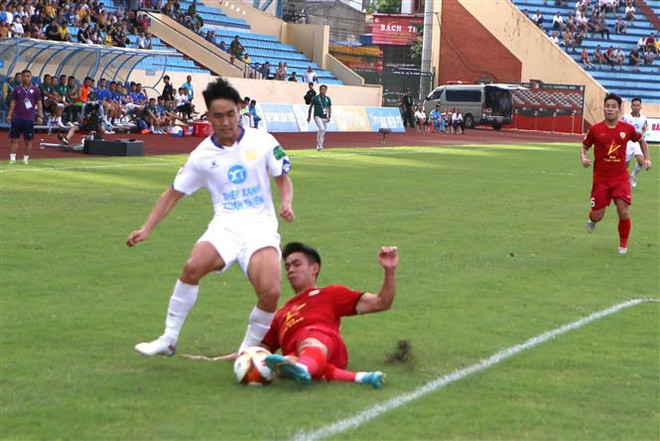 Thép Xanh Nam Định chiến thắng áp đảo trước Hồng Lĩnh Hà Tĩnh ảnh 2