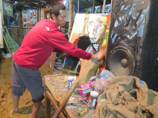 Bão số 2 làm 11 người chết và mất tích, nhiều nhà đổ sập ảnh 1