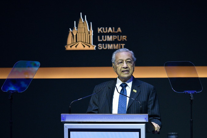 Thủ tướng Malaysia Mahathir Mohamad. (Ảnh: AFP/TTXVN) Thủ tướng tạm quyền Malaysia Mahathir Mohamad xin lỗi người dân ảnh 1