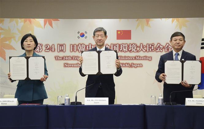 Nhật Bản: Nước từ Nhà máy Fukushima thải ra biển "an toàn" ảnh 2