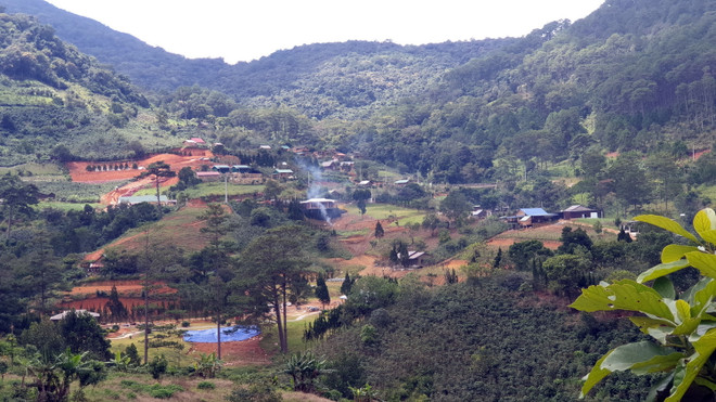 Ngôi làng biệt thự ngang nhiên xây dựng trên đất rừng có chủ ảnh 2