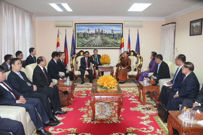 Đoàn cấp cao Ủy ban Kiểm tra Trung ương thăm, làm việc ở Campuchia ảnh 2