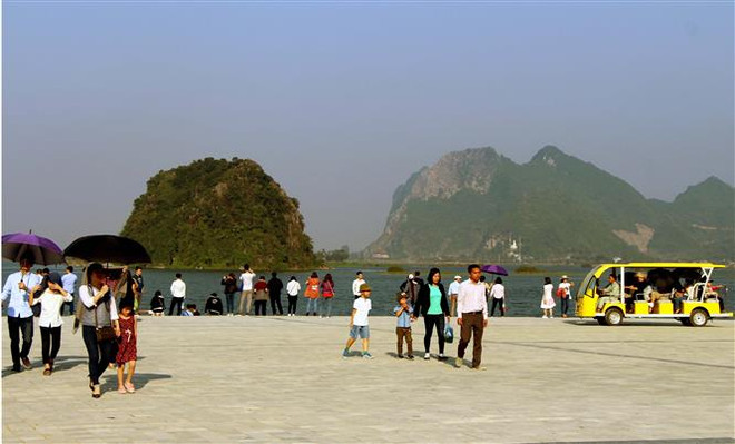 Bộ Tài chính công bố giảm phí, lệ phí đối với nhiều lĩnh vực ảnh 1