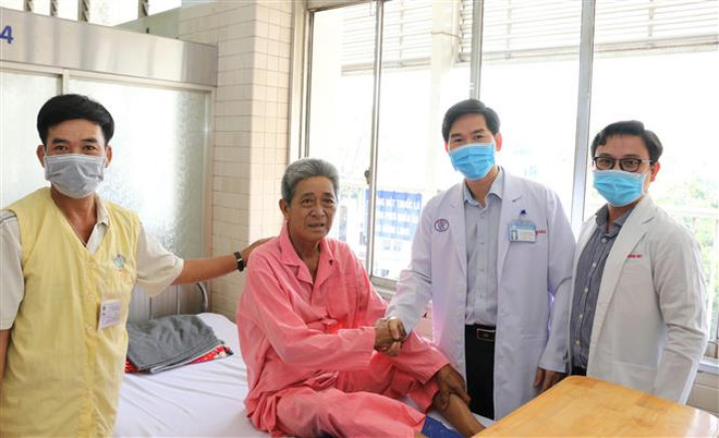 Bệnh viện Chợ Rẫy kết hợp đại phẫu '3 trong 1' cho bệnh nhân ung thư ảnh 1