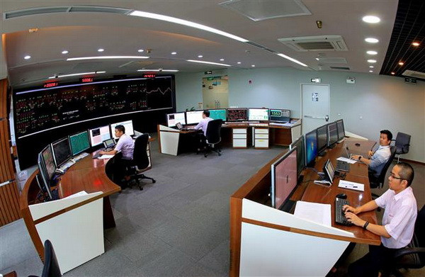 EVN đảm bảo cung cấp điện phục vụ nhân dân trong dịp Tết Nguyên đán ảnh 1