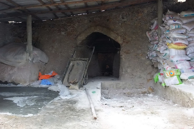 Thanh Hóa: Nạn nhân thứ 9 vụ ngạt khí lò vôi vẫn nguy kịch ảnh 1