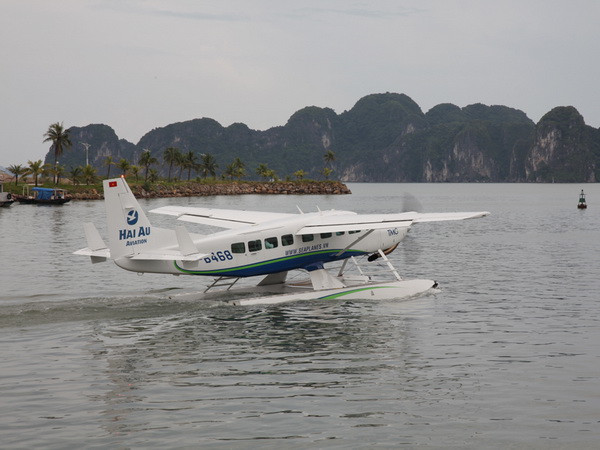 Quảng Ninh: Khai trương tuyến thủy phi cơ Hà Nội-Hạ Long ảnh 2