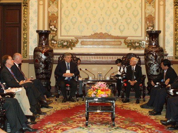 Thành phố Hồ Chí Minh và EU thúc đẩy hợp tác công nghiệp ảnh 1