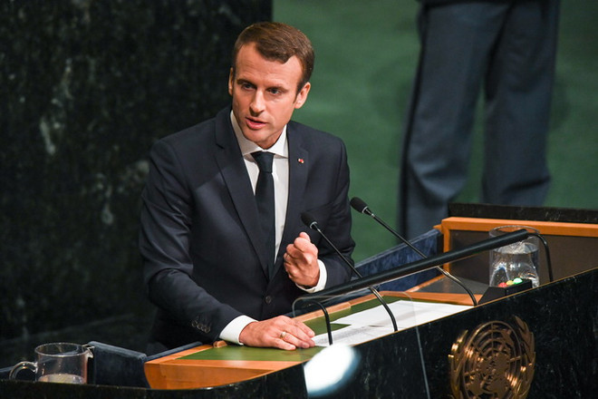 Tổng thống Pháp Macron ký ban hành luật cải cách lao động ảnh 1