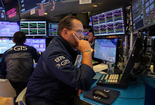 Thị trường chứng khoán Âu-Mỹ diễn biến trái chiều ảnh 1