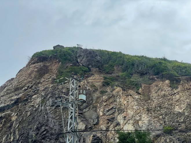 ttxvn_so nui deo Cu hin.jpg