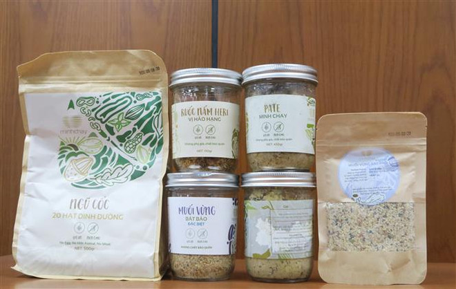 Hà Nội: Chưa liên hệ được 493 khách hàng mua pate Minh Chay ảnh 1