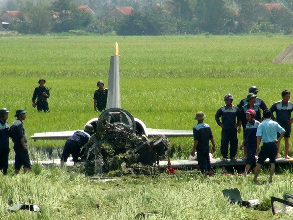 Chỉ đạo của Thủ tướng về vụ máy bay quân sự rơi tại Phú Yên ảnh 1