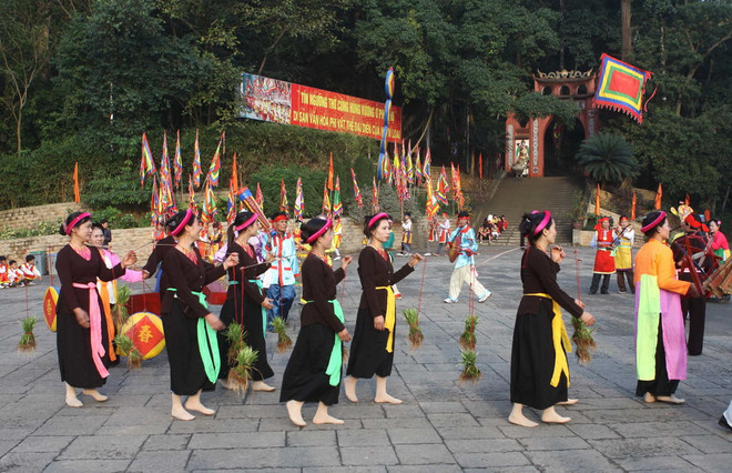 Về Phú Thọ dự lễ hội phồn thực Trò Trám "có một không hai" ảnh 1