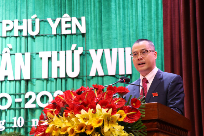 Đồng chí Phạm Đại Dương, Bí thư Tỉnh ủy, Chủ tịch Ủy ban nhân dân tỉnh Phú Yên, phát biểu tại Đại hội. (Ảnh: Phạm Cường/TTXVN) Phú Yên cần tận dụng lợi thế, đẩy nhanh phát triển kinh tế biển ảnh 2