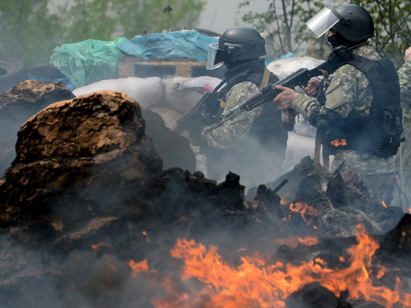 Đức đề xuất các bên cùng đến các điểm nóng tại Ukraine ảnh 1