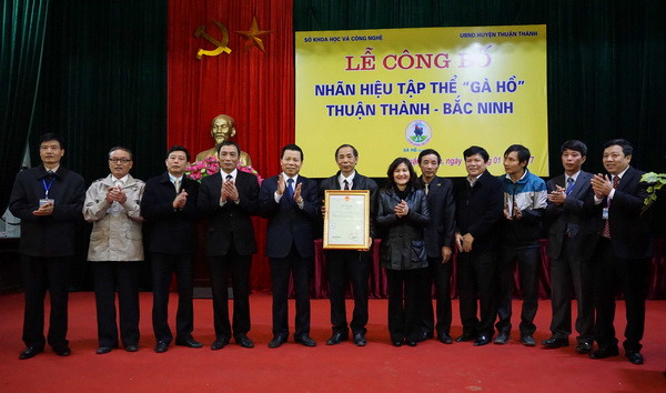 Công nhận nhãn hiệu tập thể cho đặc sản gà Hồ của Bắc Ninh ảnh 1