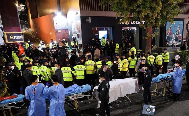 Chưa có tin người Việt thương vong trong vụ giẫm đạp ở Itaewon ảnh 1