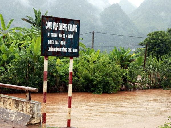 Lũ các sông ở Bắc Bộ có khả năng lên mức báo động 2 từ đêm nay ảnh 1