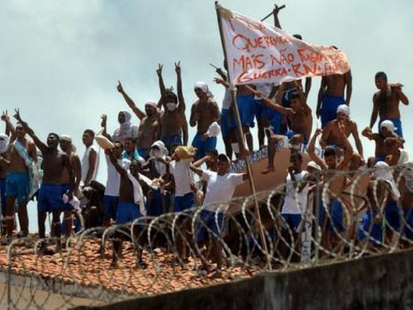 Tiếp tục xảy ra bạo loạn giữa các băng đảng trong nhà tù tại Brazil ảnh 1