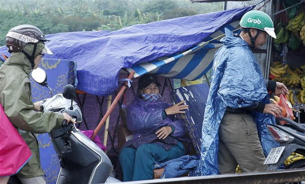 Đêm 7/11, Bắc Bộ chuyển lạnh, vùng núi trời rét còn 15 độ C ảnh 1