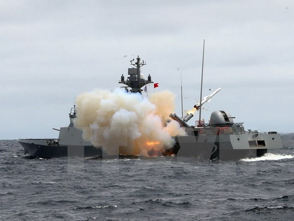 Quân đội Hàn Quốc tập trận bắn đạn thật tại Biển Nhật Bản ảnh 1
