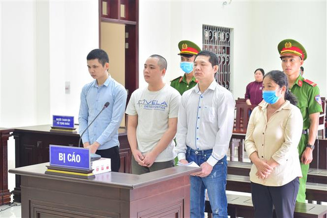 Tây Ninh: Làm giả thuốc tân dược, các bị cáo lãnh án từ 3-15 năm tù ảnh 1