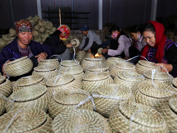 Tăng trưởng xuất khẩu trong năm 2017 kỳ vọng từ các lực đẩy ảnh 2