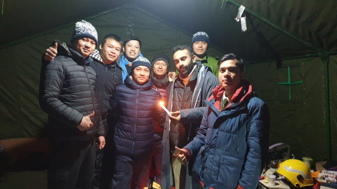 Động đất tại Thổ Nhĩ Kỳ và Syria: Ấm áp tình đoàn kết ở khu đóng quân ảnh 2