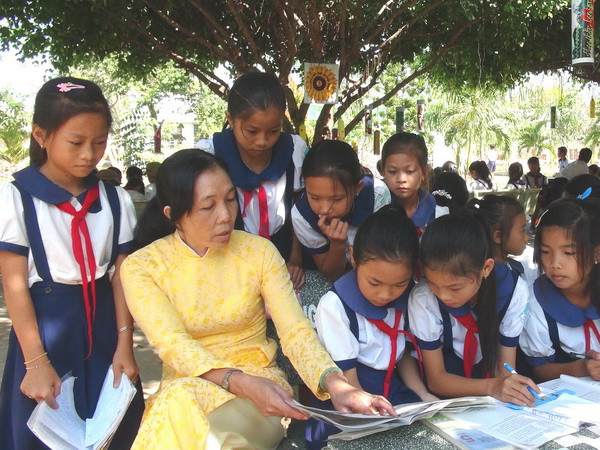 (Ảnh minh họa: Trần Thị Thu Hiền/TTXVN) Bắc Ninh sẽ ký hợp đồng với 260 giáo viên trượt xét tuyển ảnh 1