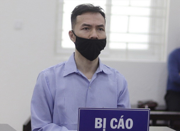 Cựu nhân viên ngân hàng lừa chiếm đoạt hơn 1,2 tỷ đồng, lãnh 12 năm tù ảnh 1