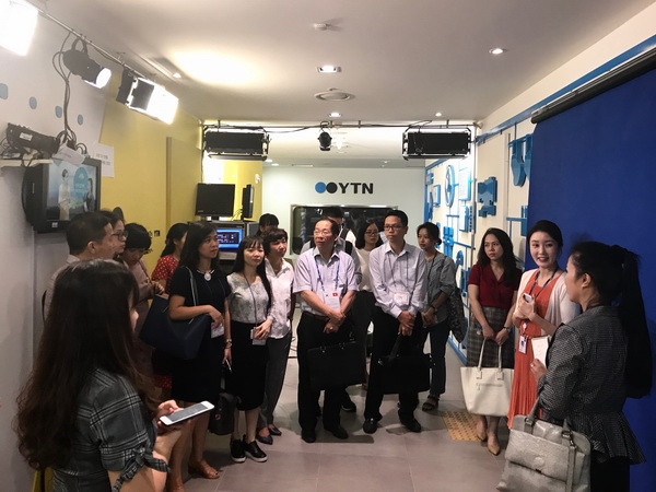 Tăng cường năng lực cho cán bộ truyền thông về chính sách của Việt Nam ảnh 2