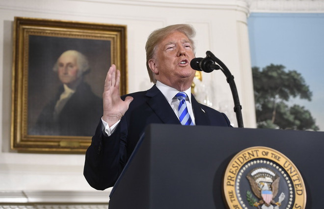 Tổng thống Trump ca ngợi Mexico, doạ áp thuế ôtô đối với Canada ảnh 1