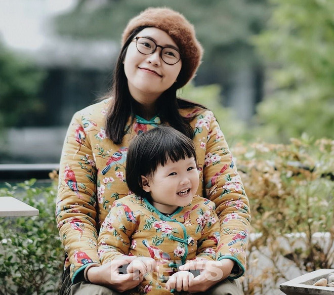 1402_ao chan bong2.jpg