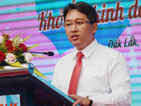 Phê chuẩn kết quả miễn nhiệm Phó Chủ tịch Ủy ban Nhân dân tỉnh Đắk Lắk ảnh 1