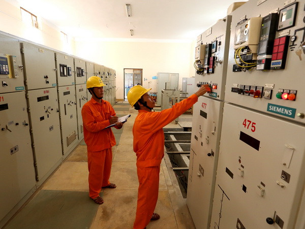 Triển khai nhiều dự án nguồn và lưới cấp điện cho miền Nam ảnh 1