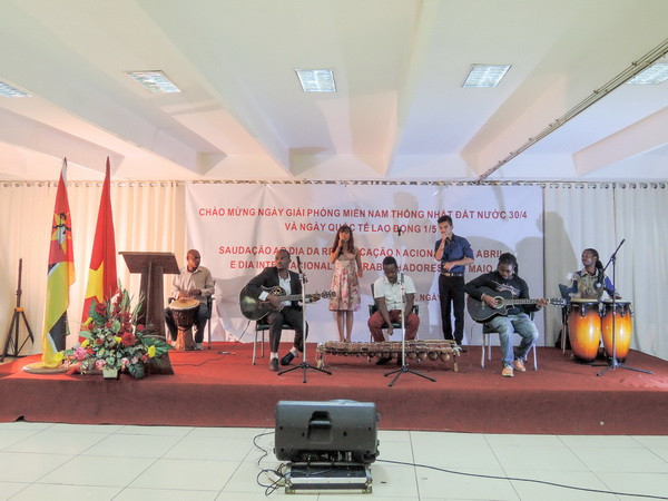 Người Việt tại Mozambique kỷ niệm ngày Giải phóng miền Nam ảnh 1