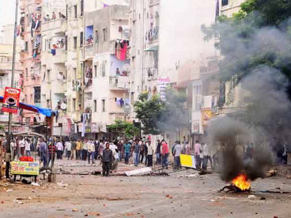 Ấn Độ: Bùng phát xung đột cộng đồng, hơn 100 người thương vong ảnh 1